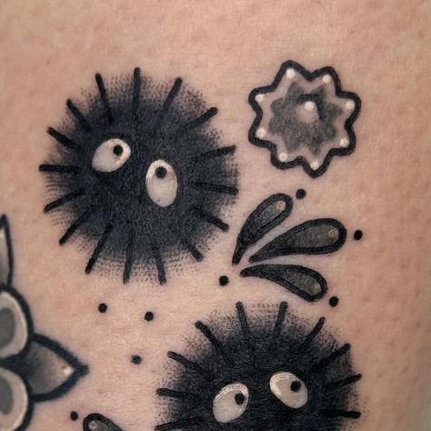 Studio Ghibli American Traditional Tattoo, Small Tattoos Studio Ghibli, Studio Ghibli Traditional Tattoo, Spot Sprite Tattoo, Soot Sprite Tattoo, Soot Spirit, Sprite Tattoo, Totoro Tattoo, Tattoo Planning