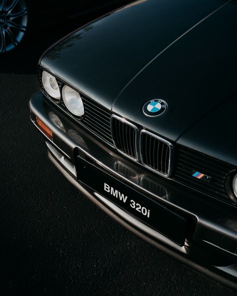 The iconic 320i never goes out of style. • • • • #bmw320i #carculture #classiccars #vintagevibes #autoenthusiast Bmw Photography, Classic Bmw, Bmw 320i, Car Culture, Vintage Vibes, Out Of Style, Classic Cars, Going Out, Bmw