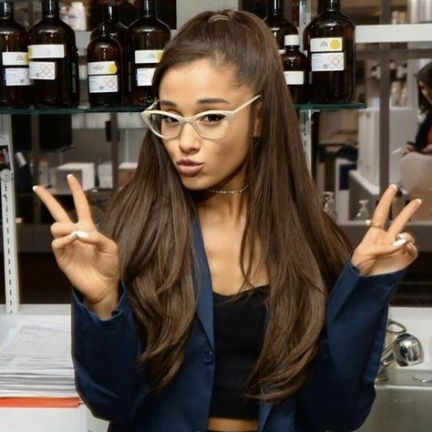 Ariana Grande Hair Color, Ariana Grande Hair, Ariana Grande Fans, Ariana Grande Style, Ariana Grande Wallpaper, Ariana Grande Photos, Ariana Grande Pictures, Ariana G, Cat Valentine