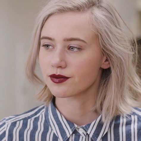 Noora Skam Style, Skam Noora, Noora Saetre, Glow Up?, Tv, Hair, Pins, Beauty, Quick Saves