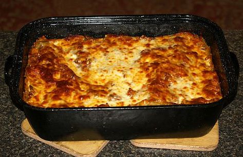 Lasagna for a Crowd Sinful Potatoes, Lasagna For A Crowd, Pasta Forno, Roaster Oven Recipes, Roaster Recipes, Electric Roaster Ovens, Breakfast Ideas Healthy, Turkey In Roaster, Electric Roaster