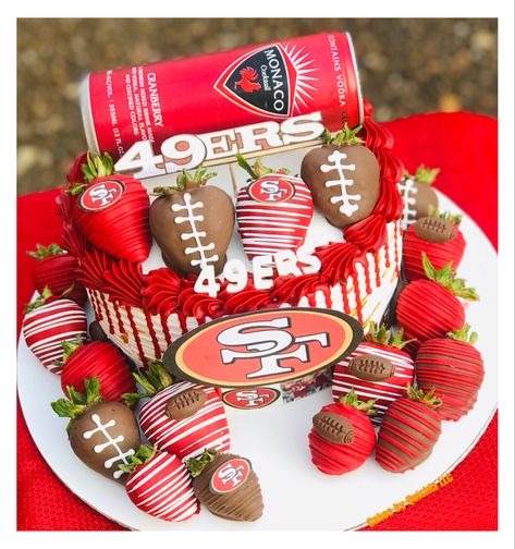 #49ers #sanfrancisco #nfl #football #MONACO #chocolatecoveredstrawberries #dippedstrawberries #birthday 49ers Themed Food, San Francisco 49ers Party Ideas, 49ners Birthday Ideas, 49ers Themed Snacks, 49er Theme Party, 49er Desserts, 49ers Chocolate Covered Strawberries, 49ers Cupcakes Ideas, 49ers Charcuterie Board