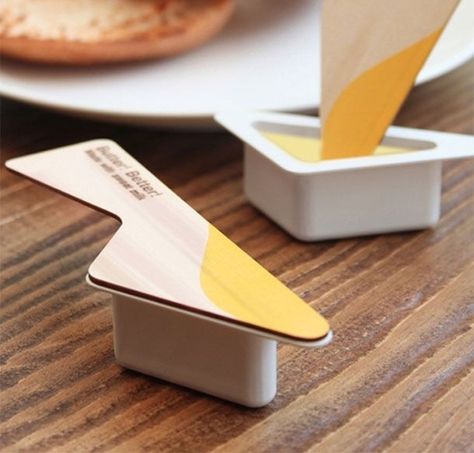 Butter with a built-in spreader as the lid. | 31 Mind-Blowing Examples of Brilliant Packaging Design Brilliant Packaging Design, Brilliant Packaging, Clever Packaging, Flavored Butter, Cool Packaging, 카드 디자인, Yanko Design, Cool Ideas, Creative Packaging Design