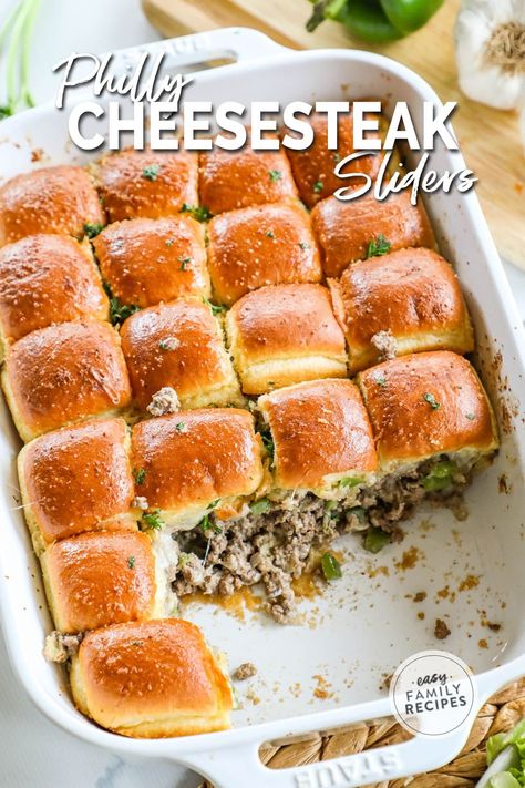 Sliders With Ground Beef, Ground Beef Philly, Philly Cheesesteak Sliders Recipe, Ground Beef Sliders, Philly Cheesesteak Sliders, Cheesy Ground Beef, Cheesesteak Sliders, Philly Cheese Steak Sliders, Slider Sandwiches