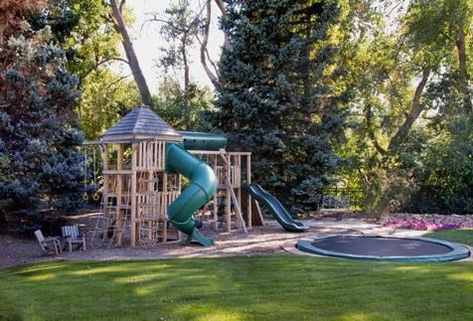 How To Design a Kid-Friendly Backyard Sunken Trampoline, Kid Friendly Backyard, Playground Landscaping, In Ground Trampoline, Backyard Playset, Play Area Backyard, Backyard Kids Play Area, Backyard Trampoline, Diy Playground