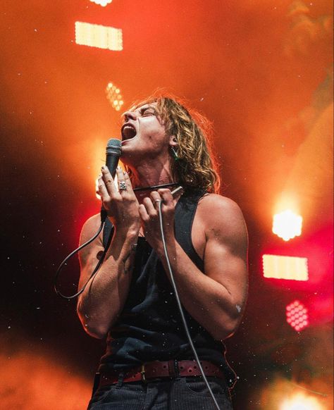 Louis Leimbach, Lime Cordiale, Ocean Alley, Stage Photography, T-shirt Photography, Musician Photography, Dream Photography, Concert Photography, Music Photography