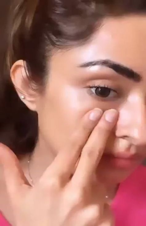 Beauty Mantra, Facial Massage Steps, Massage Routine, Face Massage Techniques, Facial Routine Skincare, Facial Massage Routine, Face Yoga Exercises, Face Yoga Facial Exercises, Natural Face Skin Care