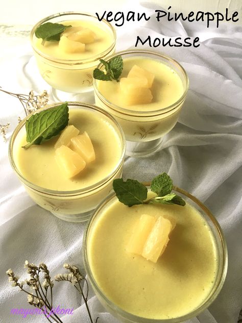 PINEAPPLE MOUSSE Pineapple Mousse Recipe, Coconut Cream Mousse, Pineapple Deserts, Moose Dessert, Pineapple Parfait, Pineapple Mousse, Pineapple Coconut Ice Cream, Pudding Bars, Bacon Spinach Quiche