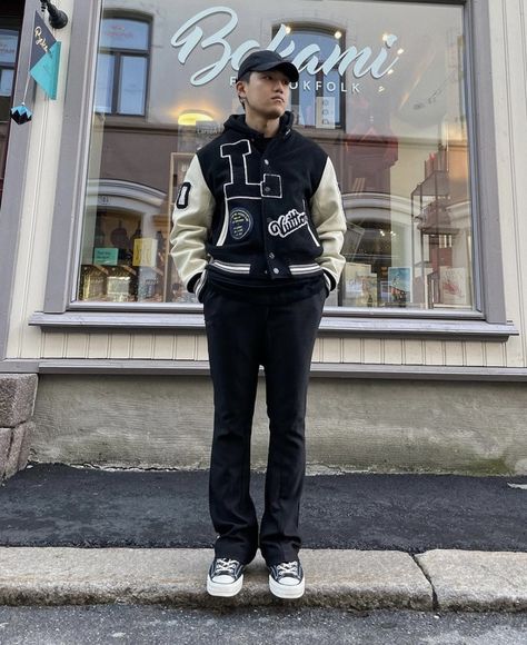 Black Varsity Jacket Outfit, Black Varsity Jacket, Ig Poses, Varsity Jacket Outfit, Throwing Fits, Gta 6, Skater Outfits, Guy Fits, Boy Aesthetic