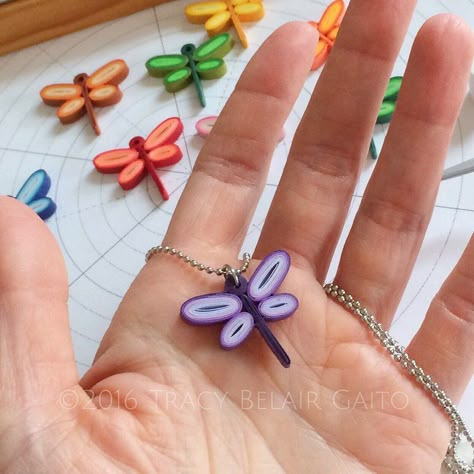 Lamasa Art, Quilling Necklace, Quilling Design, Diy Quilling Crafts, Paper Quilting, Art Dragonfly, Paper Necklace, Paper Quilling Earrings, Paper Quilling Tutorial