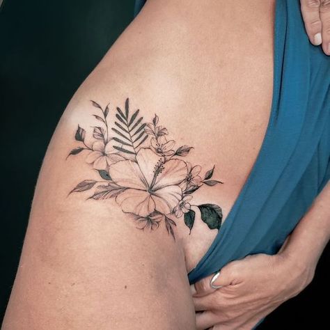 Pelvic Tattoos, Private Tattoos, Tattoos To Cover Scars, Hip Thigh Tattoos, Belly Tattoos, Henna Tattoo Designs Hand, Hip Tattoos Women, Back Tattoos For Guys, Body Tattoo