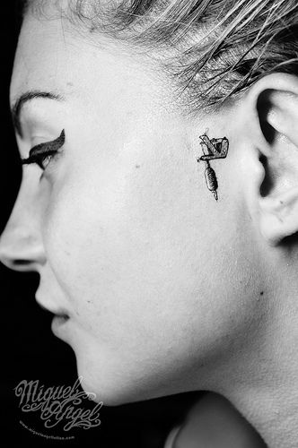 Love em right on the sideburn or cheek by the warm such a cool spot for a tiny tattoo #placement #ink #machine Sideburn Tattoo Guys, Mens Face Tattoos, Micro Tattoo, Tattoo Machine Tattoo, Buddhist Tattoo, Graffiti Tattoo, Wicked Tattoos, Eagle Tattoos, Just Ink