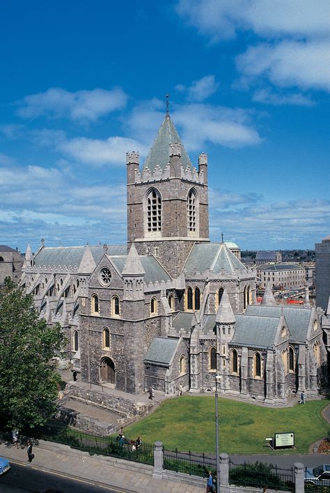 Christ Church Cathedral is Dublin's oldest building, a leading visitor attraction and a place of pilgrimage for almost 1,000 years! Honeymoon In Ireland, Point Perspective, Old Churches, Dublin City, Cathedral Church, Christ Church, Sacred Places, Place Of Worship, Dublin Ireland