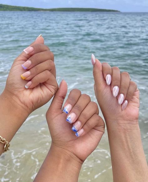 Looking for cute Vacation nails and design ideas? You’ll love this list of modern, chic ideas including tropical nails (Mexico trip!), beach nails, and other elegant nails. There’s also Disney nails, and ideas for a winter getaway too! With a variety of styles including coffin, almond shape, square, short long, acrylic, gel, and natural nails, this list has it all! Whether you want simple white nails or fun pink or blue, you’ll love this list for 2023! Beach Vacation Nail Ideas, Beach Trip Nails, Cute Vacation Nails, Nails For Vacation, Simple White Nails, Vacation Nail Designs, Vacation Nails Beach, Classic Nail Designs, Tropical Vacation Nails