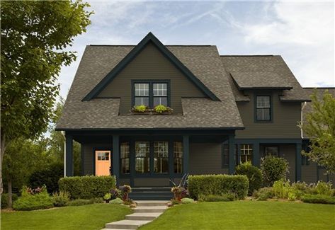 Look at the paint color combination I created with Benjamin Moore. Via @benjamin_moore. Body: River Rock 2139-10; Trim: Black Forest Green HC-187; Door: Tangerine Zing 132. Best Exterior House Paint, Benjamin Moore Exterior, Exterior Paint Schemes, Paint Colors For House, Colors For House, Exterior House Siding, Best Exterior Paint, Glass Railings, Moore House