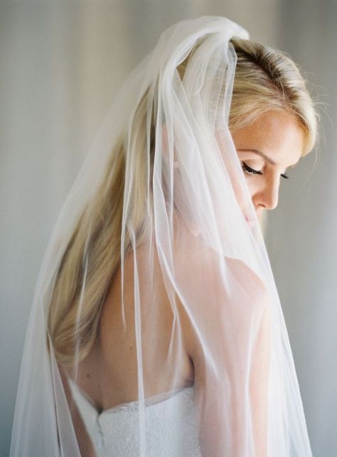 :) Veil Shots, Summer Wedding Style, Jose Villa Photography, Elizabeth Messina, Veil Ideas, Jose Villa, Dress Photography, Malibu Wedding, Bridal Veils