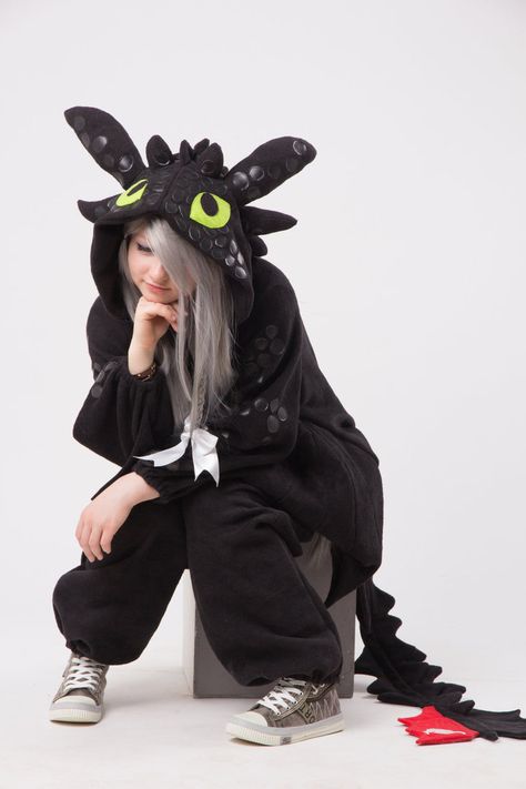 Hey! Recently we’ve watched “How to train your dragon 2” and it inspired us to make a new version of the Toothless kgurumi! It’s very difficult to make. There are more than ... Toothless Costume, Cute Onesies, Onesie Costumes, Dragon Costume, Dragon Trainer, Onesie Pajamas, Cute Pajamas, Toothless, A Dragon