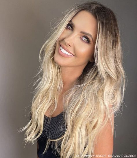 Audrina Patridge Hair, Hair Colors With Blonde, Beach Blonde Hair, Summer Hair Color Ideas, Hair Color Guide, Audrina Patridge, Dirty Blonde Hair, Spice It Up, Hair Color Techniques