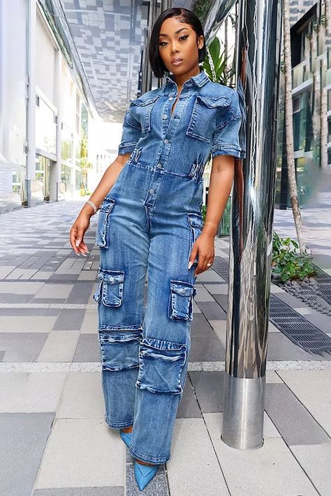 Ashoul Cargo Jumpsuit Outfit, Boss Dress, Denim Jumpsuits, Cargo Jumpsuit, Sassy Outfit, Denim Cargo, Denim Jumpsuit, Tulum, Denim Fashion