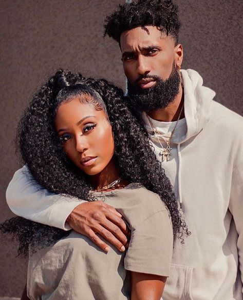 Long Hair Man, Hair Man, Black Couple, Black Love Couples, Couples Shoot, Black Couples Goals, Photoshoot Themes, Black Families, Black Love Art