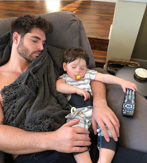 I Phone 7 Wallpaper, Nick Bateman, Father And Baby, Ugly Love, Dream Family, Dad Baby, Mommy Baby, Future Family