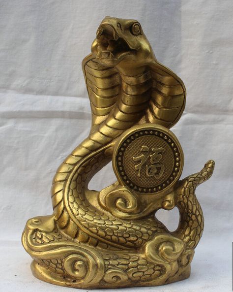 Exquisite Chinese Brass Folk Fengshui Fu Rich Wealth Zodiac Animal Snake Statue Snake Statue, Rooster Tattoo, Chinese Arts And Crafts, Metal Snake, Snake Drawing, Craft Museum, Sculpting Tutorials, Zodiac Years, Asian Art Museum