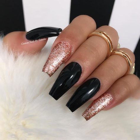 Rose Gold and Black Glitter Ideas, Coffin Nail Designs, Red And Gold Nails, Black Coffin Nails, Nail Designs Pictures, Gold Nail Art, Design Picture, Ideas Nails, Nail Designs Glitter