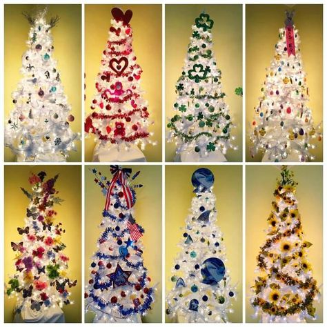 January Tree Decorations, Summer Christmas Tree Decorations, Christmas Tree All Year Round Holidays, Year Round Tree Decorations, January Tree Decorating Ideas, January Christmas Tree Ideas, All Year Round Christmas Tree, Summer Tree Ideas, Seasonal Trees Decorations Ideas