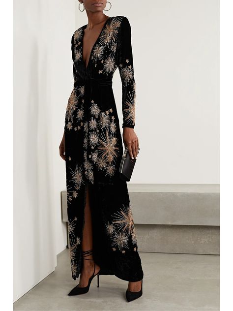 Velvet Maxi, Moda Vintage, Looks Chic, Maxi Wrap Dress, Net A Porter, Pretty Dresses, Nasa, Evening Gowns, Beautiful Dresses