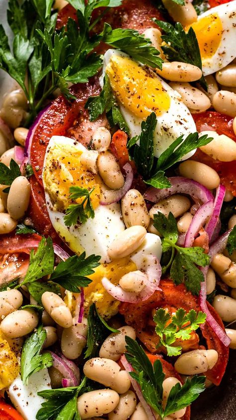 Piyaz Turkish White Bean Salad Arabisk Mad, Turkish Salad, Navy Beans, White Bean Salad, Easy Salad, Red Onions, Easy Salad Recipes, White Bean, Middle Eastern Recipes