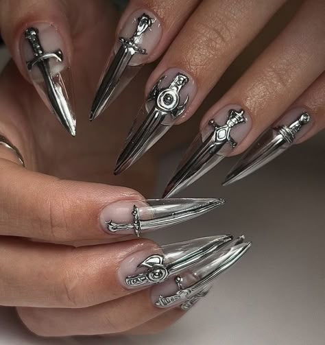 Dark Angel Nails, Chrome Halloween Nails, Chrome Aesthetic, Metal Nails, Quotes Pink, Sharp Claws, 2023 Nails, Nails Yellow, Punk Nails