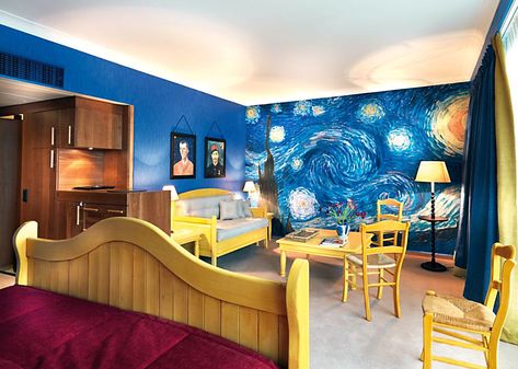 van gogh nursery... LOVE the theme for a little boy's nursery! Starry Night Bedroom, Irma Boom, Night Nursery, Van Gogh Wallpaper, Ranch Remodel, Bedroom Murals, Starry Night Van Gogh, Friday Night Lights, Hilton Hotel