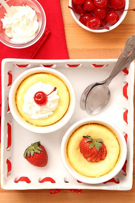 Baked Cheesecake For Two In Ramekins - Homemade In The Kitchen Cheesecake For Two, Ramekin Dessert, Ramekin Recipe, Homemade Strawberry Sauce, Valentine Couple, Cheesecake Recipes Classic, Mini Cheesecake Recipes, Chocolate Cheesecake Recipes, Baked Cheesecake Recipe