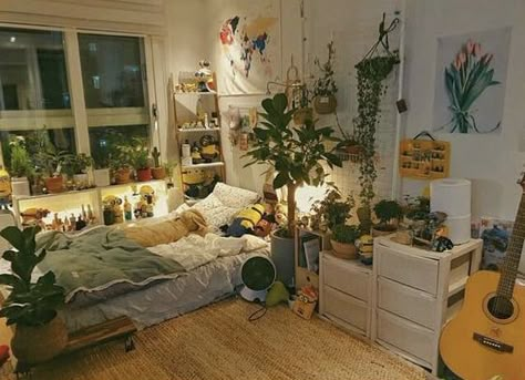 Bedroom With Lots Of Storage, Colorful Room Aesthetic, Futon Bedroom, Lots Of Plants, Home Plants, Soft Bedroom, Dekorasi Kamar Tidur, Redecorate Bedroom, Cozy Room Decor