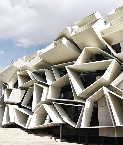 the #facade of the sepehr complex in shiraz, iran, designed by mehrdad iravanian architects. . . . more #architecture on #designboom! #iranianarchitecture @mehrdadiravanianarchitects Famous Architecture Buildings, Minimalist Building, Geometric Building, Gallery Building, Architectural Buildings, Exhibition Building, Famous Architecture, Modern Architecture Building, Parametric Architecture