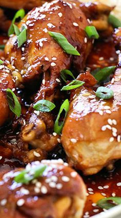 Honey Teriyaki Drumsticks (Skillet or Instant Pot) Teriyaki Drumsticks, Meat Entrees, Recipe Instant Pot, Keto Crockpot, Garlic And Ginger, Paleo Crockpot, Honey Soy, Lunch Recipe, Food Lunch