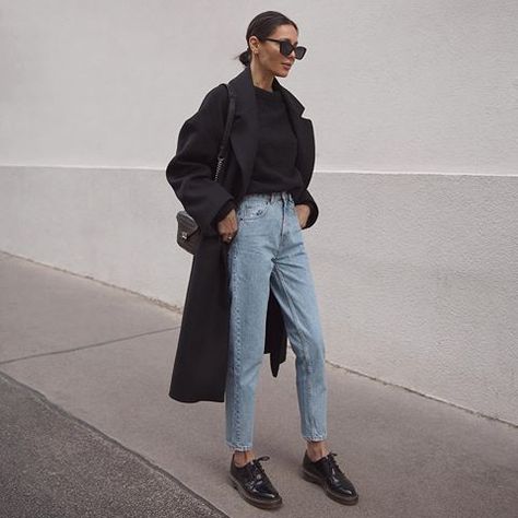 Edgy Minimalist Fashion, Minimalist Fashion Black, Summer Minimalist Fashion, Minimalist Fashion Winter, Minimal Stil, Minimalist Fashion Summer, Minimalist Moda, Doc Martens Outfit, Minimalist Fashion Women