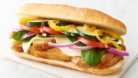 Now you can make your favorite Subway™ footlong at home! You'll only need seven ingredients and 20 minutes to throw together this feel-good take on fast food. It's smart shortcuts, like using cooked frozen chicken and store-bought onion dressing, that make it the easiest dinner ever. Sweet Onion Chicken, Subway Chicken, Easiest Dinner, Cooking Frozen Chicken, Teriyaki Glaze, Chicken Teriyaki, Onion Chicken, Restaurant Dishes, Copycat Restaurant Recipes