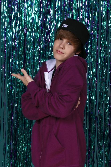 Justin Bieber 2009, Justin Bieber My World, Justin Bieber Photoshoot, Justin Bieber Funny, Beiber Fever, Justin Baby, Boyfriend Justin, All About Justin Bieber, Justin Bieber Posters