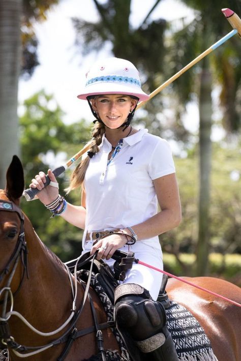 Polo Tournament, Polo Game, Argentina Culture, Polo Players, Travel Argentina, Crusader Knight, Polo Women, Different Sports, Model Horses