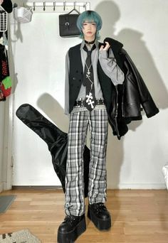 Outfit Ideas Male Aesthetic, Male Vivienne Westwood, Dark Men’s Fashion, Pretty Outfits Men, Shin Nana Outfit Inspired, Shin Inspired Outfits, Shin Clothes, Harajuku Fashion Street Men, Blue Aesthetic Outfit Men