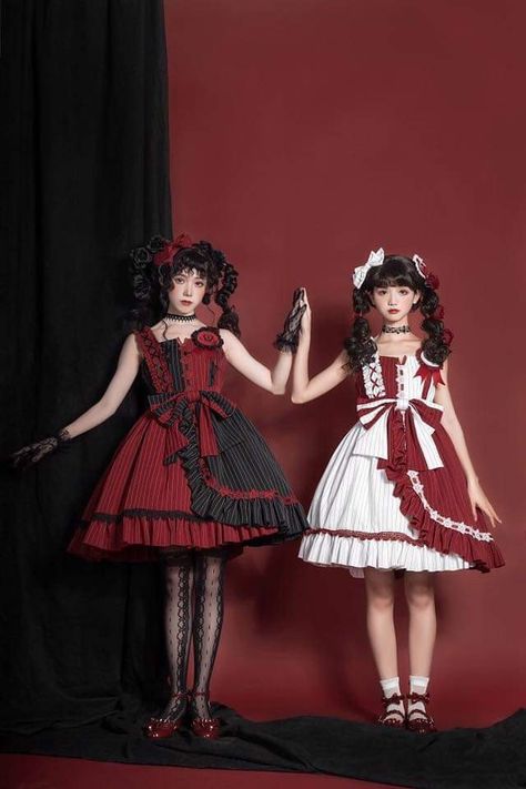 Stage Set Design, Valentines Couple, Lolita Outfits, Old Fashion Dresses, Cute Couple Drawings, Kawaii Dress, Lolita Dress, Gothic Lolita, Lolita Fashion