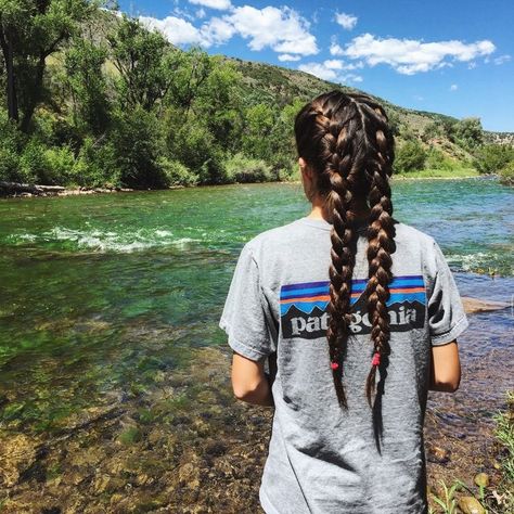 patagonia Granola Girl Aesthetic, The Mountains Are Calling, Granola Girl, Inspirational Pictures, Mode Inspiration, Hair Goals, Picture Perfect, Cute Hairstyles, Patagonia