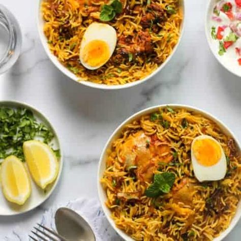 Ministry Of Curry, Brown Basmati Rice, Rice Chicken, Chicken Biryani, Fresh Spices, One Pot Dishes, Biryani Recipe, Basmati Rice, Marinated Chicken