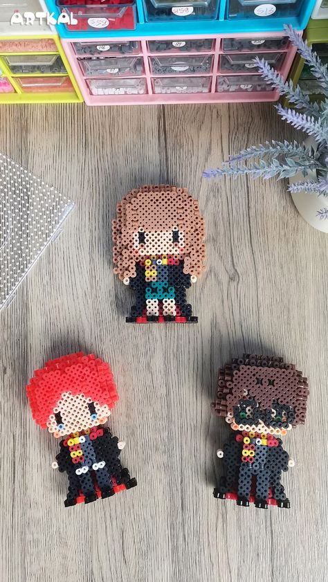 Harry Potter Perler Beads 3d, Harry Potter Melty Beads, Perler Beads Big, Hama Beads Harry Potter, Harry Potter Perler Beads, Harry Potter 3d, Hama Beads 3d, Perler Projects, School Of Witchcraft