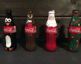 Christmas Coke Bottles Crafts With Glass Coke Bottles, Painted Coke Bottles, Coca Cola Bottle Crafts, Glass Coke Bottle Crafts, Coke Bottle Crafts, Glass Coke Bottles, Coca Cola Gifts, Bottles Craft, Chinese New Year Crafts For Kids