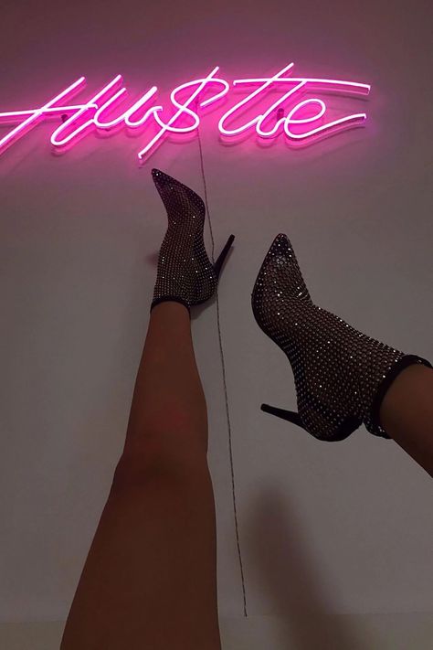 Shoe List, Birthday Fit, Nova Fashion, Fancy Heels, Clothes Board, Rhinestone Pumps, Rhinestone High Heels, Women Aesthetic, Zipper Heels