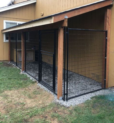 Coyote Proof Dog Run, Enclosed Dog Run, Dog Cage Outdoor, Outdoor Dog Kennel Ideas, Large Dog House Outdoor, Dog Kennel And Run, Outdoor Dog Area, Outdoor Dog Runs, Backyard Dog Area