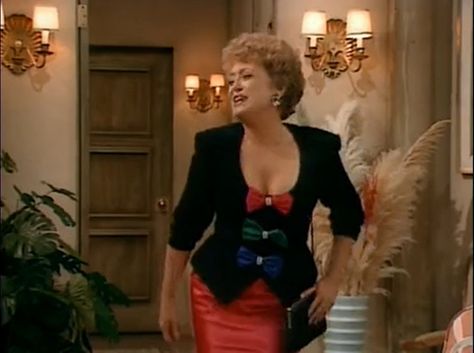 i love the golden girls Happy 30th Anniversary, Blanche Devereaux, Black Velvet Top, An Affair To Remember, The Golden Girls, Happy 30th, Betty White, Girls Series, Heart Fashion