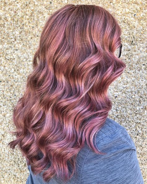 Christina Dvorak PULP RIOT on Instagram: “ROSE GOLD HAIR 💕 for this look I used Pulpriot rose gold toner with -55 booster 1:1 6vol processed for 30mins 🎆 #salontranquility. . . . .…” Rose Gold Toner, Beige Hair, Pulp Riot, Rose Gold Hair, Gold Hair, Pink Hair, Dusty Rose, Toner, Hair Color